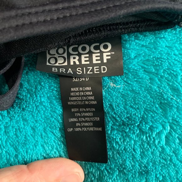 Coco Reef Classic Solid Five Way Convertible Bikini Top - Picture 4 of 9